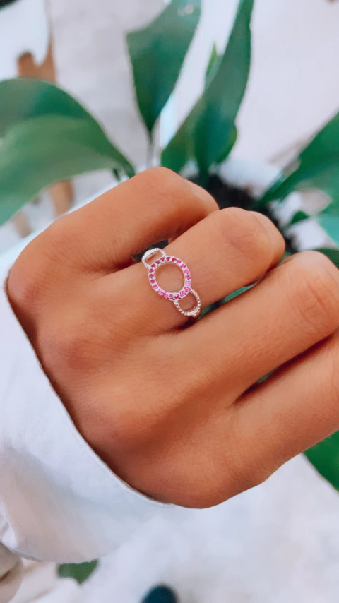 anillo circulo rosa