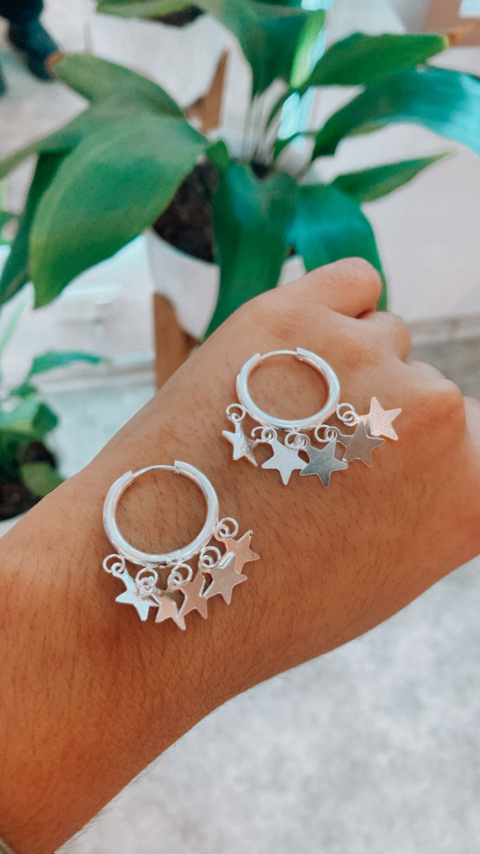 ARGOLLAS Y ESTRELLAS