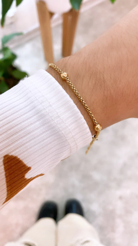 PULSERA COREANA Y BOLITAS