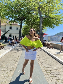 Cropped Veronica na internet