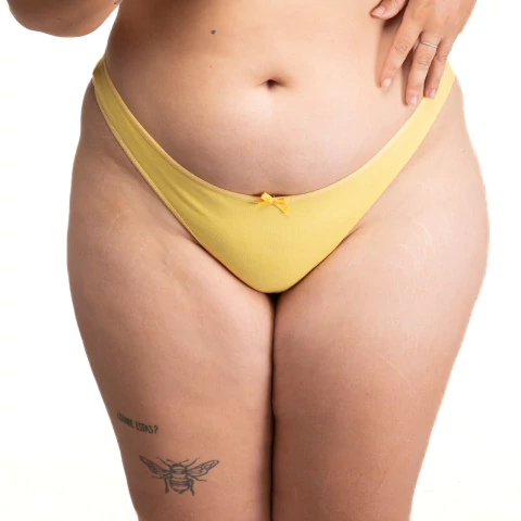 Colaless Lisa (004)