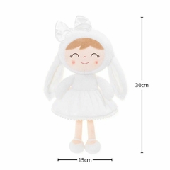 GLOVELEYA - KIT PÁSCOA BONECA COELHA E CHAVEIRO + BRINDE - BRANCA - Mamu Kids Store