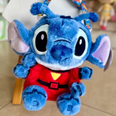DISNEY - MOCHILA INFANTIL E PELÚCIA 25CM - STITCH ÍNCRIVEL na internet
