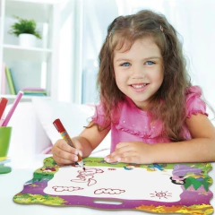 JUNGES - LOUSA RISQUE E RABISQUE BRANCA DE NEVE COM APAGADOR - Mamu Kids Store