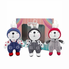 METOO DOLL - KIT COM 3 MINI PELÚCIA COELHO 17CM COM CAIXA DECORATIVA