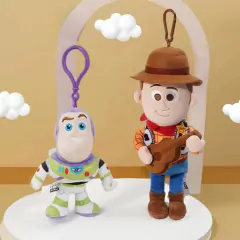 DISNEY - PELÚCIA CHAVEIRO TOY STORY BUZZ LIGHTYEAR na internet