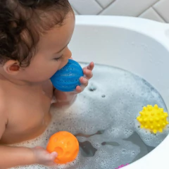 CLINGO - BRINQUEDO DE BANHO BOLAS SENSORIAIS 4 UNIDADES - Mamu Kids Store