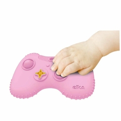 ELKA - MORDEDOR CONTROLE DE VIDEO GAME +4MESES - ROSA - Mamu Kids Store