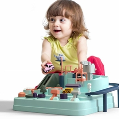 PISTA E ACESSÓRIOS 8 NÍVEIS ADVENTURE HELICÓPTERO COM 4 CARRINHOS - VERDE - Mamu Kids Store