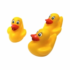 PAIS E FILHOS - CONJUNTO PATINHOS FOR BABY BRINQUEDO DE BANHO na internet