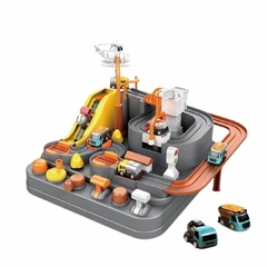 PISTA E ACESSÓRIOS 8 NÍVEIS ADVENTURE PRETA COM 2 CARRINHOS