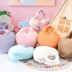 Imagem do GLOVELEYA - BOLSA DE MÃO CORAÇÃO - LARANJA