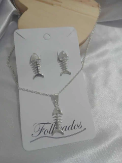 Conjunto Esqueleto de Peixe Brinco + Pingente + Corrente Folheado - Deusa da Moda