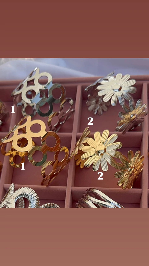 Bracelete folheado ao ouro