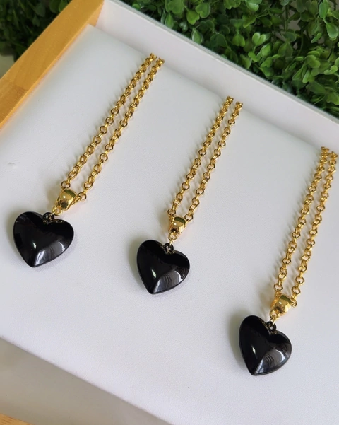 Colar coração black