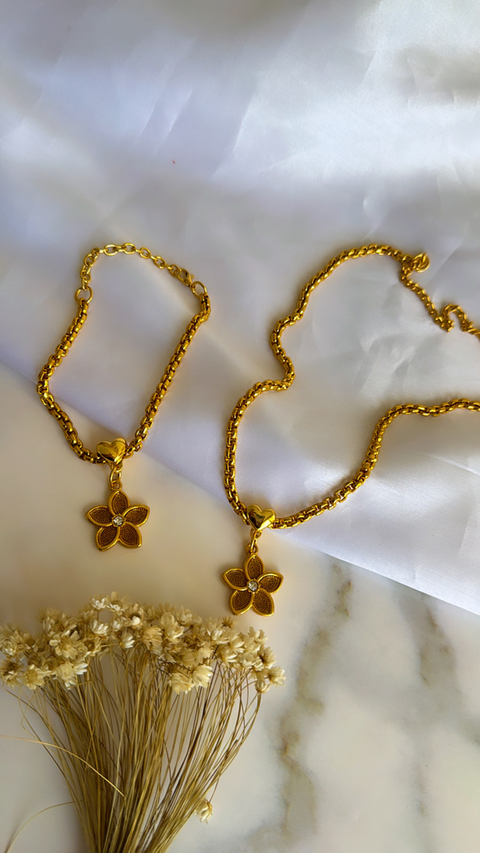 Conjunto Maria Flor