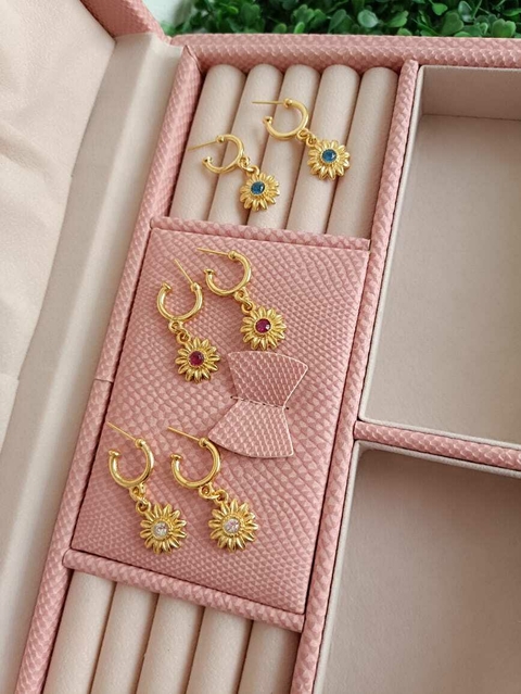 Brinco floral delicatta