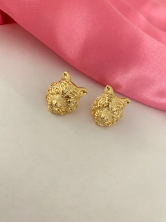 Brinco tigre folheado a ouro