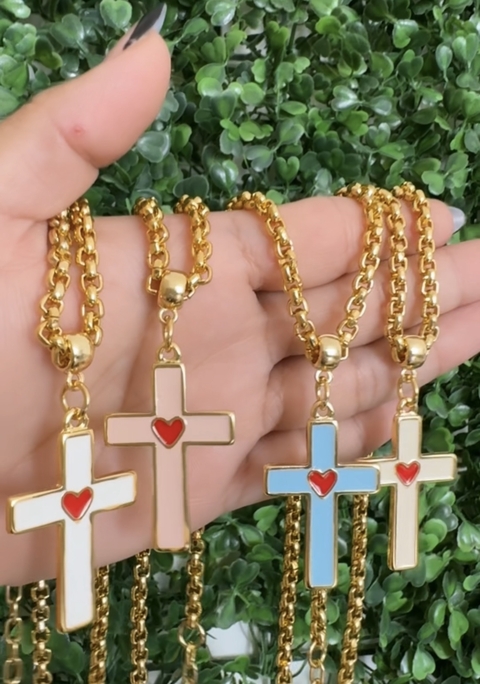 Colar cruz