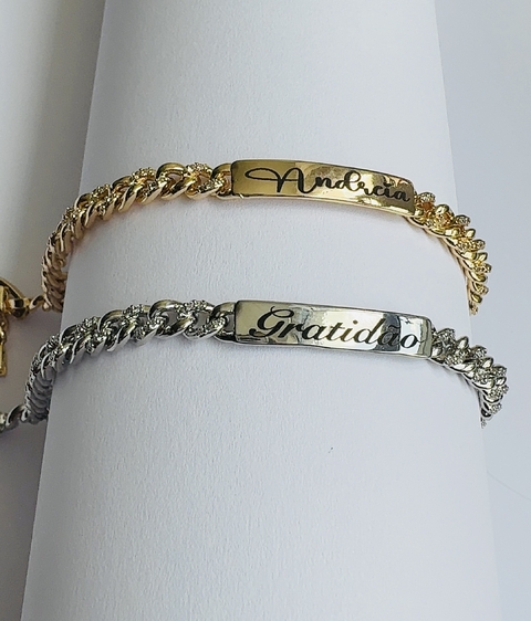 Pulseira cravejada gravação