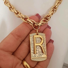 Colar letra placa