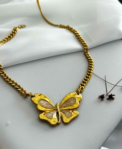 Colar borboleta luxuoso