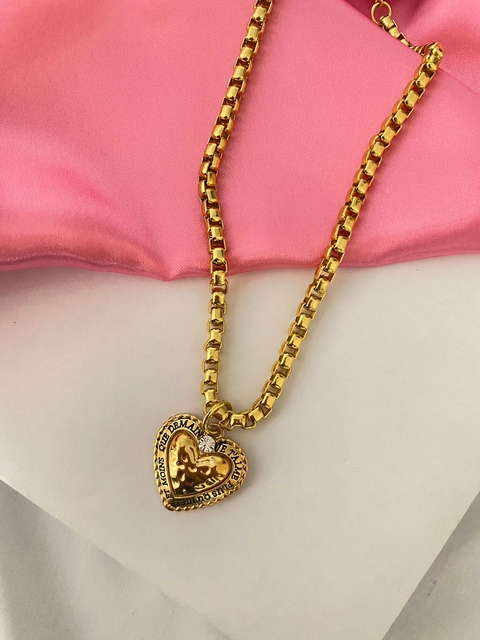 Colar coração strass