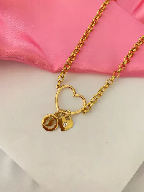 Colar letra coração ponto de luz