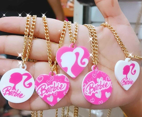 Colar Barbie diversos