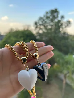 Colar lovely spring na internet