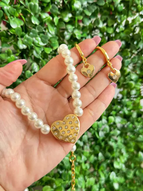 Conjunto perolado coração