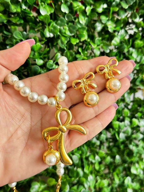 Conjunto perolado laço