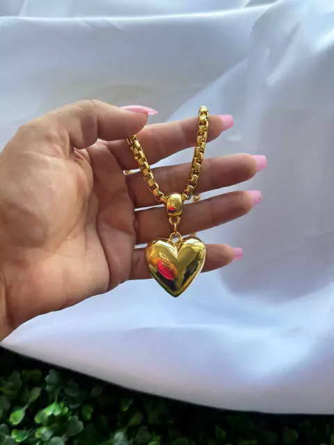 Colar coração luxo