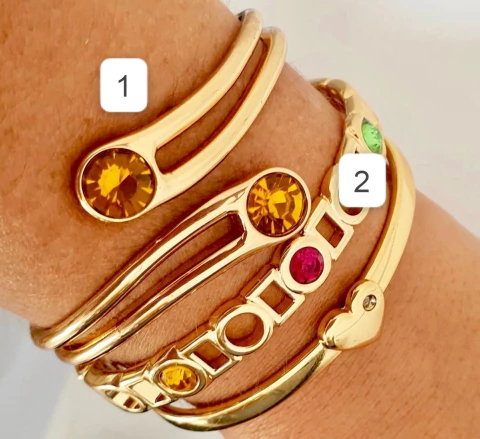 Bracelete pedrarias verniz italiano