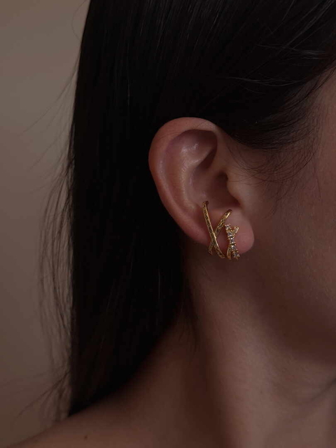 BRINCO EAR HOOK PONTO LUZ