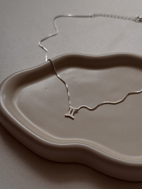 COLAR SIGNO GÊMEOS PRATA - comprar online