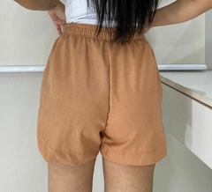 Shorts Linho Areia na internet
