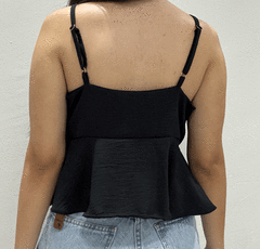 Cropped Veronica preto na internet