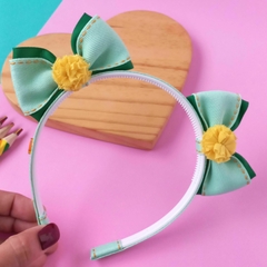 Tiara com Laço Duplo Gravatinha - com Pompom (Escolar) na internet