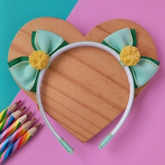 Tiara com Laço Duplo Gravatinha - com Pompom (Escolar) - comprar online
