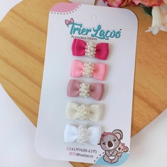 Kit com 5 Lacinhos para Colar - Laço Gravatinha Duplo com Pérolas - Trier Laços - Curitiba/PR | Acessórios de cabelo para crianças de todas as idades