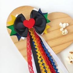 Laço Laura com Bandeirinhas de Festa Junina (Unidade ou Parzinho) / Personalizado