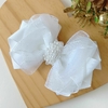 Laço Milena com chuva de pérolas (branco) - G