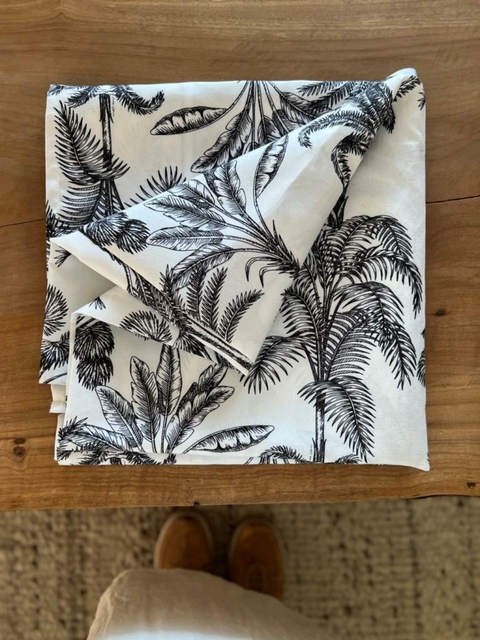 Mantel Palm Garden