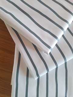 Mantel impermeable lineas - comprar online