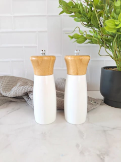 Molinillo blanco