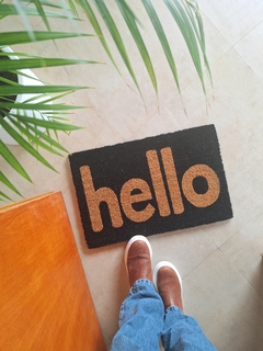 Felpudo hello