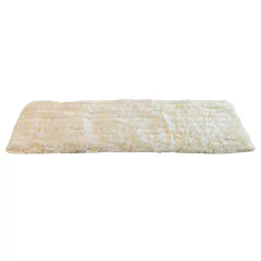 Alfombra costado de cama