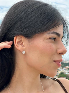 Brinco moissanite redondo 8mm - comprar online