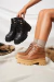Botas Raiden en internet